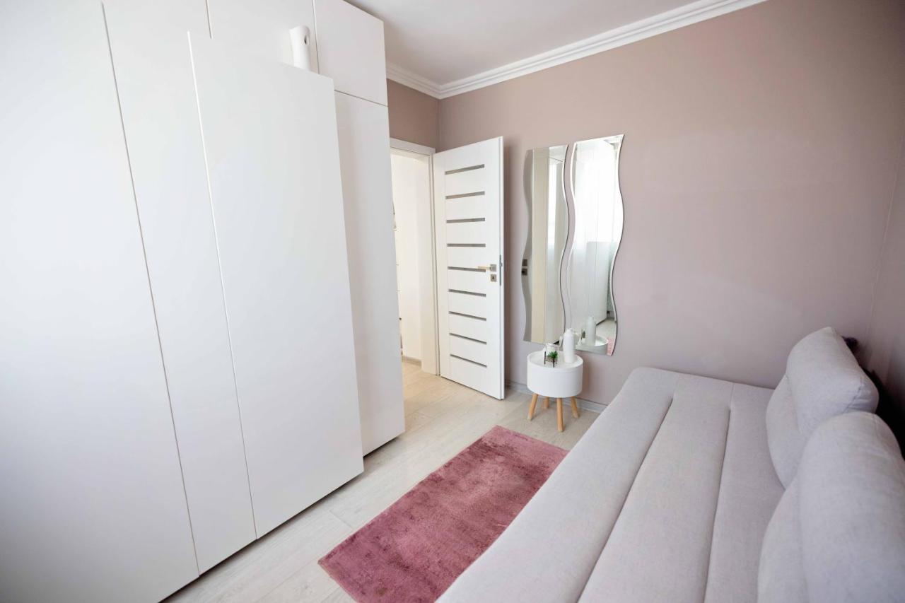 Joyful Apartment Timişoara Exterior foto
